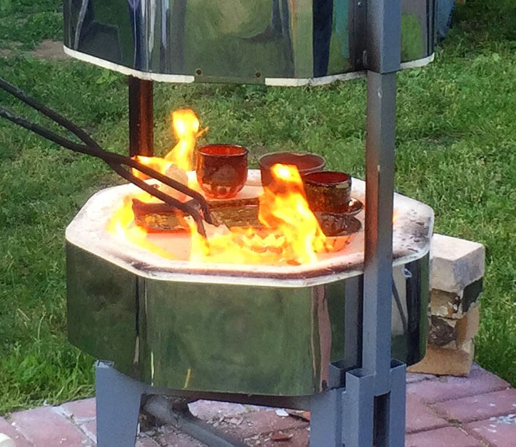 raku kiln pottery